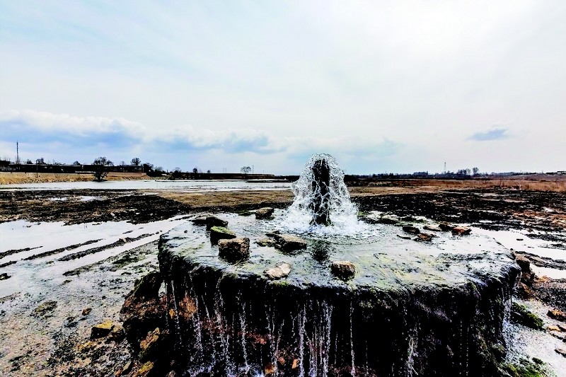 碳酸盐岩区形成众多岩溶泉水_智慧生活报网