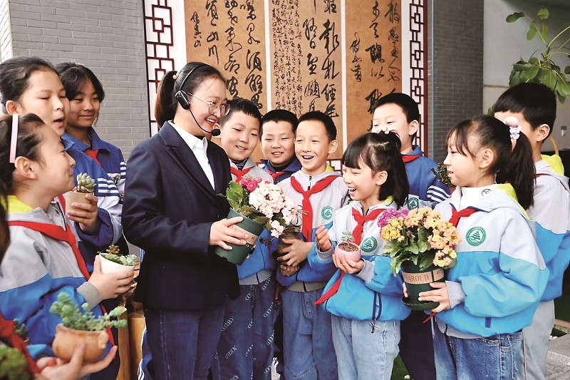 1689561418232049870.jpg 1.jpg