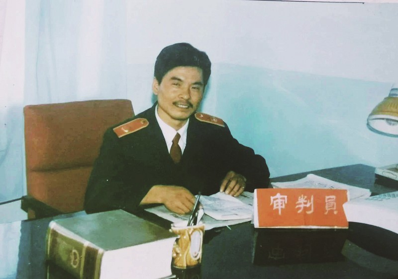 cb09bb13c_3.jpg
