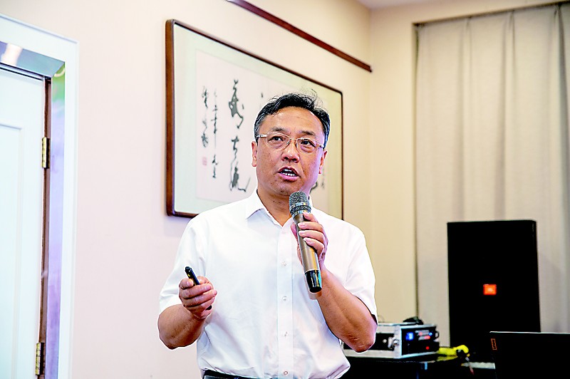 cb06b616c_4.jpg