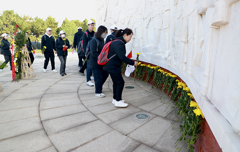 1760702937905052498.jpg 2.jpg