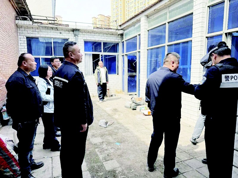 1775003536040071157.jpg cb08b401c_2.jpg